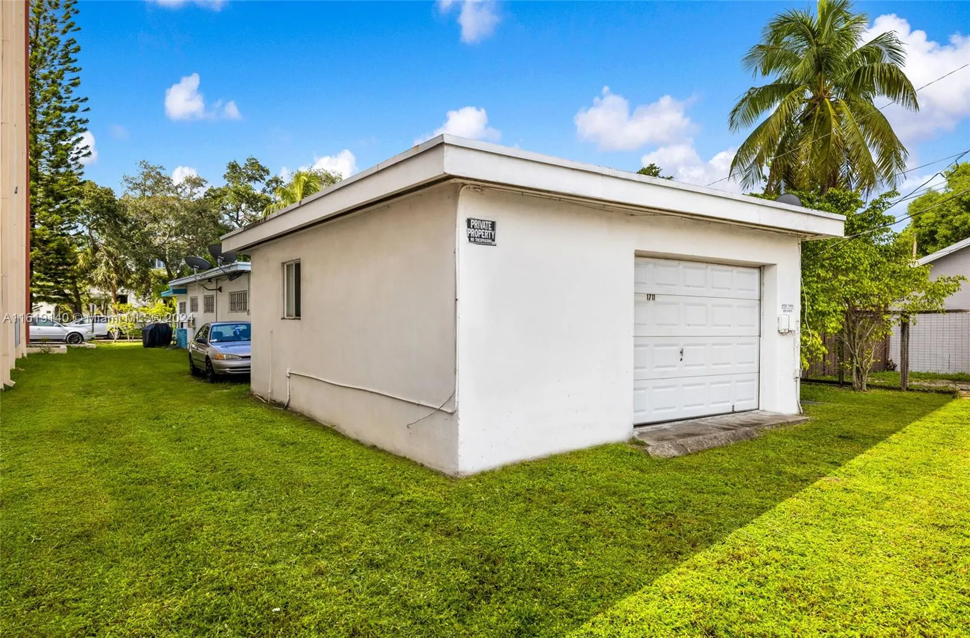 1711 Buchanan Street Hollywood FL 33020