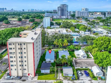 1711 Buchanan Street Hollywood FL 33020