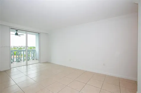 8233 Harding Avenue Miami Beach FL 33141