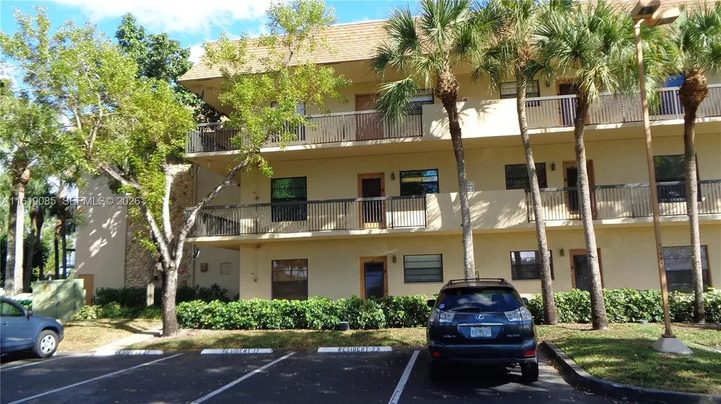 6085 N Sabal Palm Boulevard Tamarac FL 33319