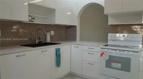 6085 N Sabal Palm Boulevard Tamarac FL 33319