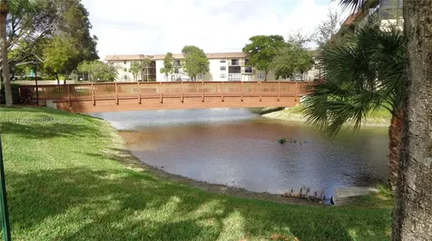 6085 N Sabal Palm Boulevard Tamarac FL 33319