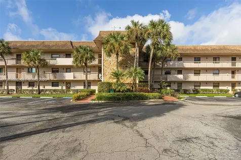 6085 N Sabal Palm Boulevard Tamarac FL 33319
