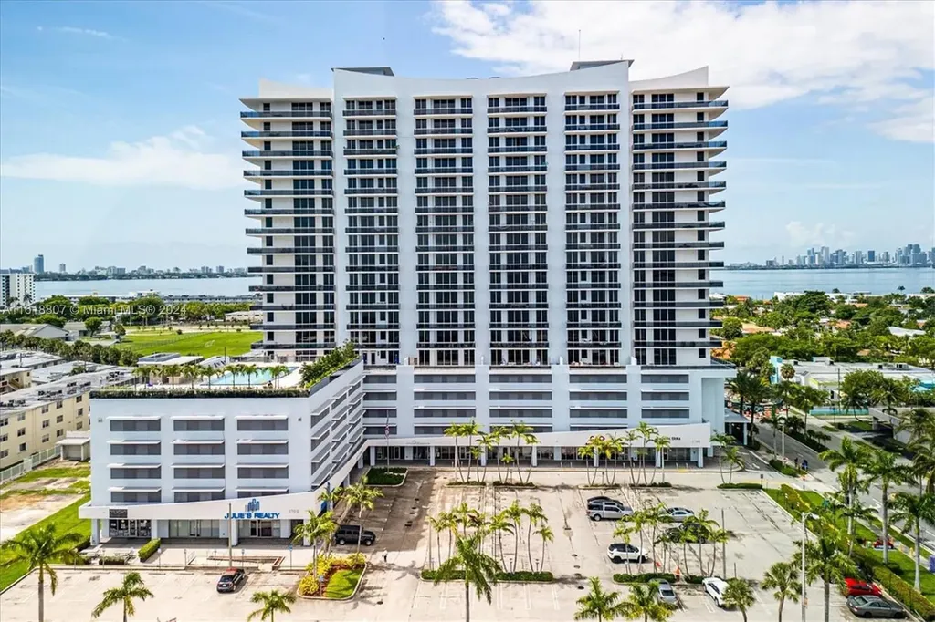 7901 Hispanola Avenue North Bay Village FL 33141