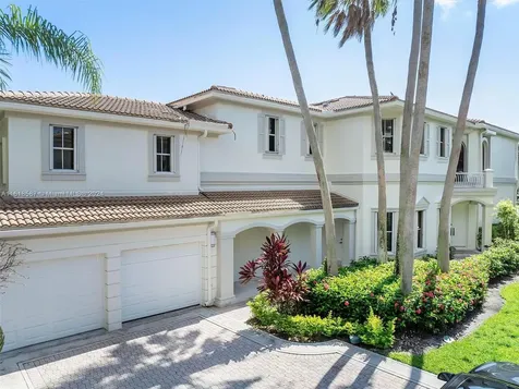 21301 NE 38th Avenue Aventura FL 33180
