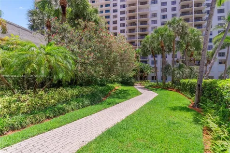 18181 NE 31st Court Aventura FL 33160