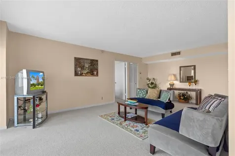 18181 NE 31st Court Aventura FL 33160