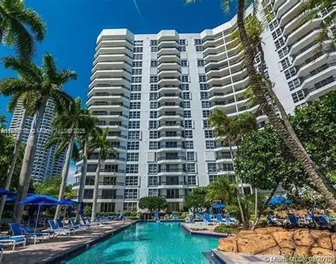 3600 Mystic Pointe Drive Aventura FL 33180