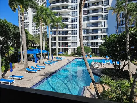 3600 Mystic Pointe Drive Aventura FL 33180