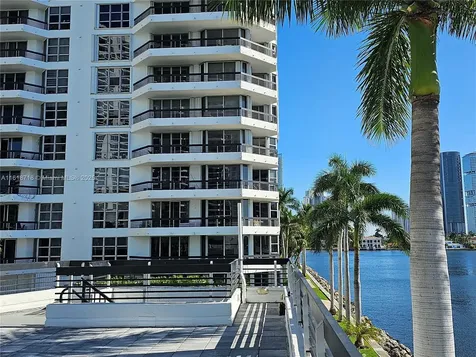 3600 Mystic Pointe Drive Aventura FL 33180