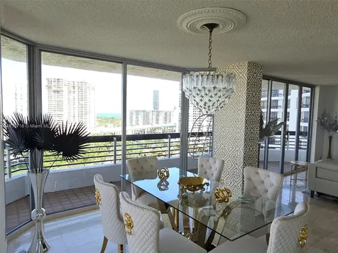 3600 Mystic Pointe Drive Aventura FL 33180