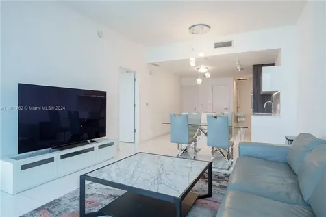 851 NE 1st Avenue Miami FL 33132