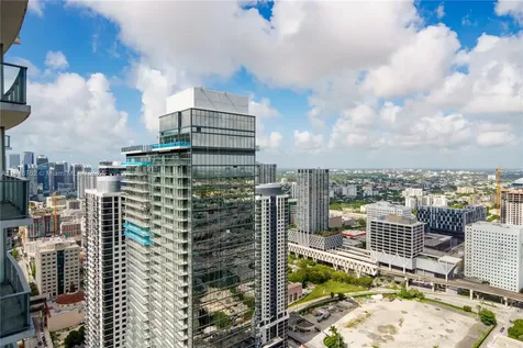 851 NE 1st Avenue Miami FL 33132