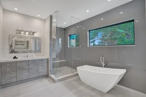 4421 Seagrape Drive Lauderdale By The Sea FL 33308