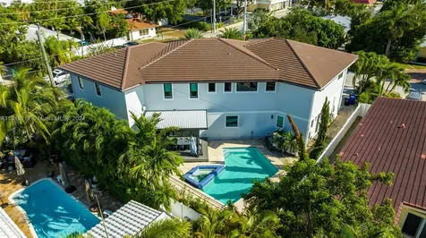 4421 Seagrape Drive Lauderdale By The Sea FL 33308