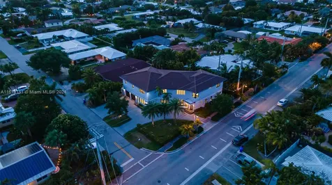 4421 Seagrape Drive Lauderdale By The Sea FL 33308