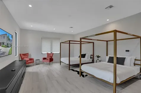 4421 Seagrape Drive Lauderdale By The Sea FL 33308