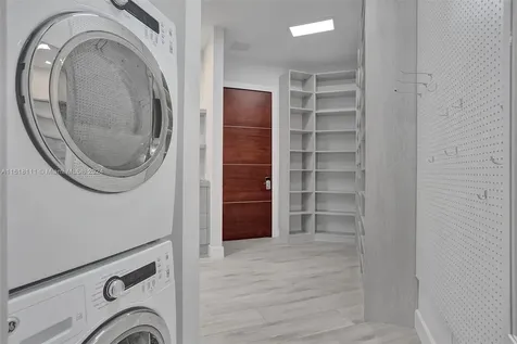4421 Seagrape Drive Lauderdale By The Sea FL 33308