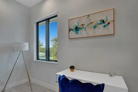 4421 Seagrape Drive Lauderdale By The Sea FL 33308