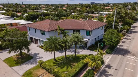4421 Seagrape Drive Lauderdale By The Sea FL 33308