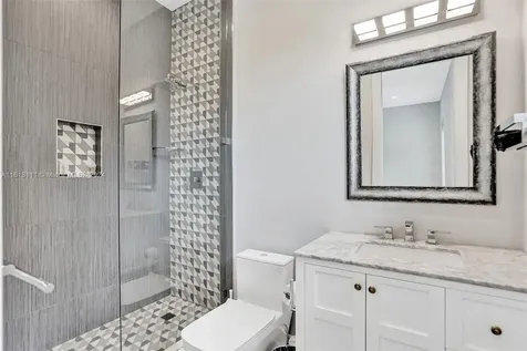 4421 Seagrape Drive Lauderdale By The Sea FL 33308