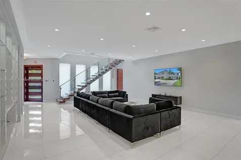 4421 Seagrape Drive Lauderdale By The Sea FL 33308