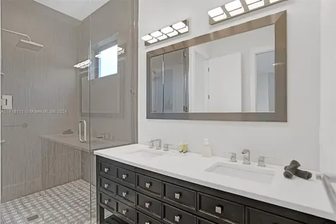 4421 Seagrape Drive Lauderdale By The Sea FL 33308