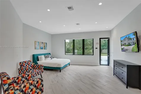 4421 Seagrape Drive Lauderdale By The Sea FL 33308