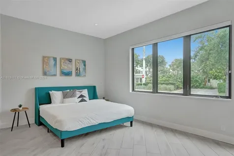 4421 Seagrape Drive Lauderdale By The Sea FL 33308