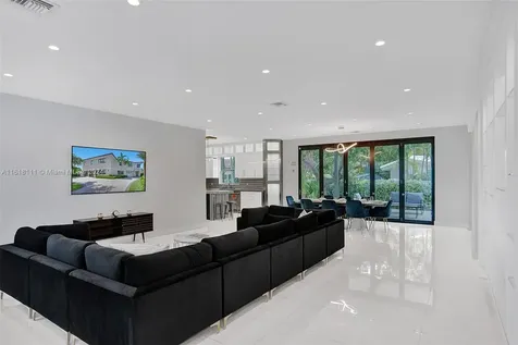 4421 Seagrape Drive Lauderdale By The Sea FL 33308