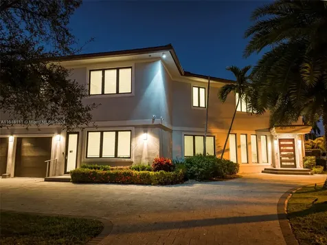 4421 Seagrape Drive Lauderdale By The Sea FL 33308