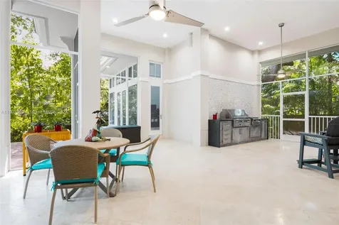 10820 SW 69th Avenue Pinecrest FL 33156