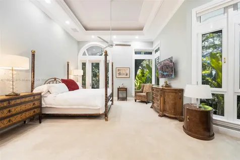 10820 SW 69th Avenue Pinecrest FL 33156