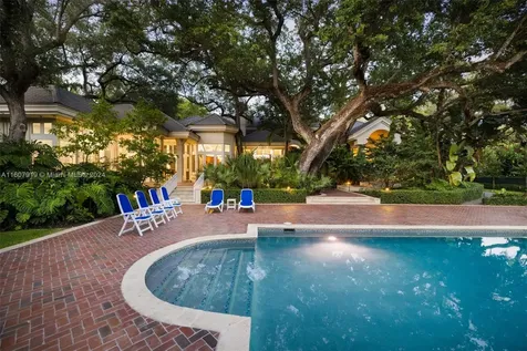 10820 SW 69th Avenue Pinecrest FL 33156