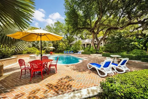 10820 SW 69th Avenue Pinecrest FL 33156