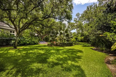 10820 SW 69th Avenue Pinecrest FL 33156