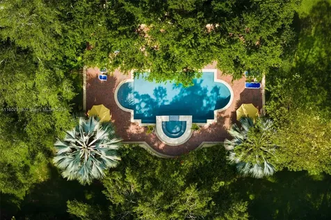10820 SW 69th Avenue Pinecrest FL 33156