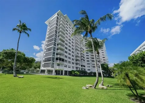 200 Ocean Lane Drive Key Biscayne FL 33149