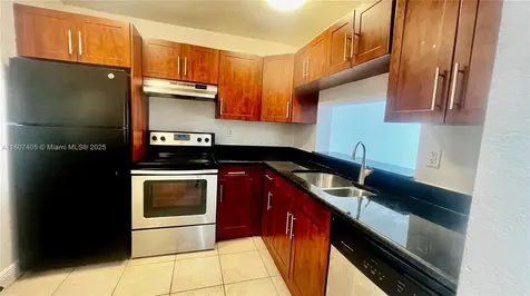 494 NW 165th Street Road Miami FL 33169