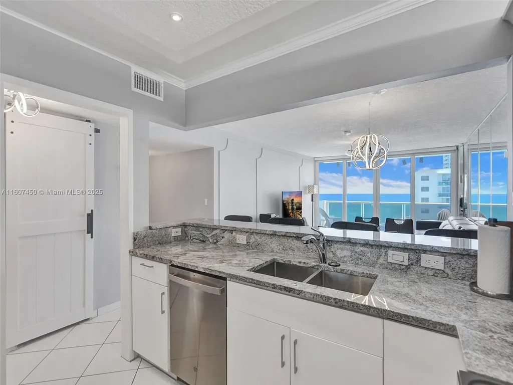 3725 S Ocean Drive Hollywood FL 33019