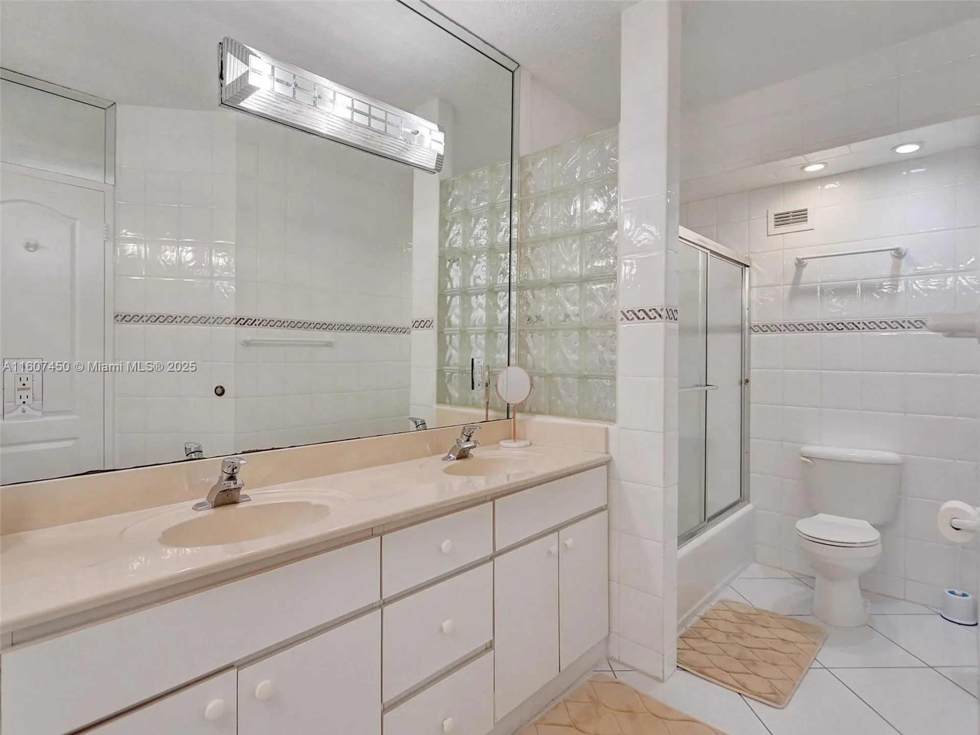 3725 S Ocean Drive Hollywood FL 33019