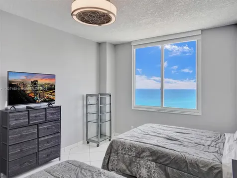 3725 S Ocean Drive Hollywood FL 33019