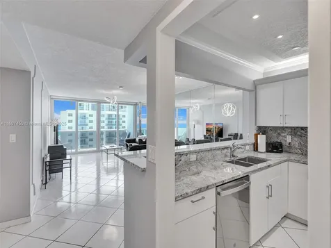 3725 S Ocean Drive Hollywood FL 33019