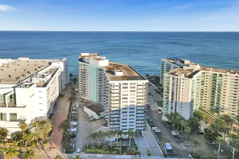 3725 S Ocean Drive Hollywood FL 33019
