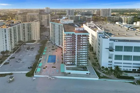 3725 S Ocean Drive Hollywood FL 33019