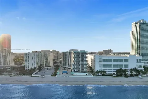 3725 S Ocean Drive Hollywood FL 33019