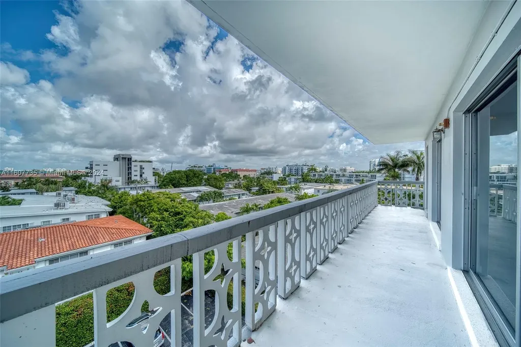9700 E Bay Harbor Drive Bay Harbor Islands FL 33154