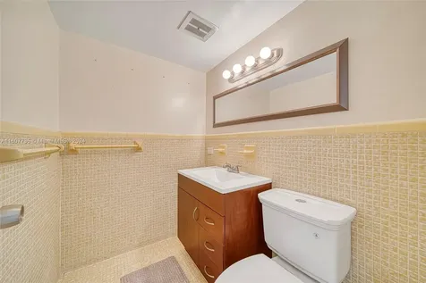 9700 E Bay Harbor Drive Bay Harbor Islands FL 33154