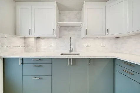 9700 E Bay Harbor Drive Bay Harbor Islands FL 33154