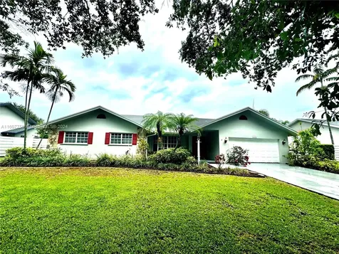 15243 SW 146th Terrace Miami FL 33196